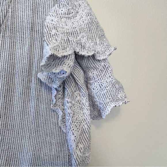 Old Navy Relaxed Fit White & Light Blue Striped Dress with Embroidered Detail - Picture 5 of 7